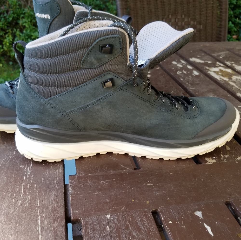 Lowa Malta mid gtx 10, Slovakia made - Picture 7 of 13